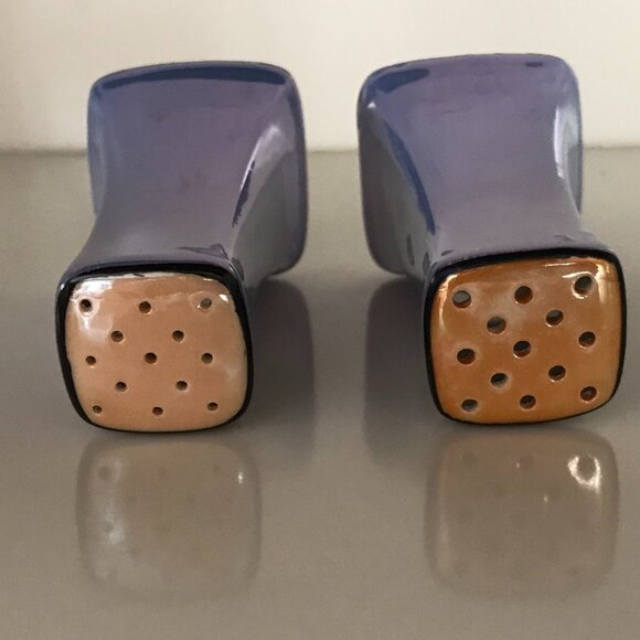Lusterware Salt and Pepper Shakers - Picture 4 of 5